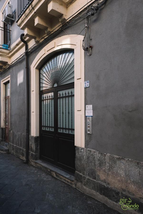 Giro Nel Mondo Apartments カターニア エクステリア 写真