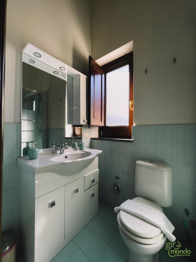 Giro Nel Mondo Apartments カターニア エクステリア 写真