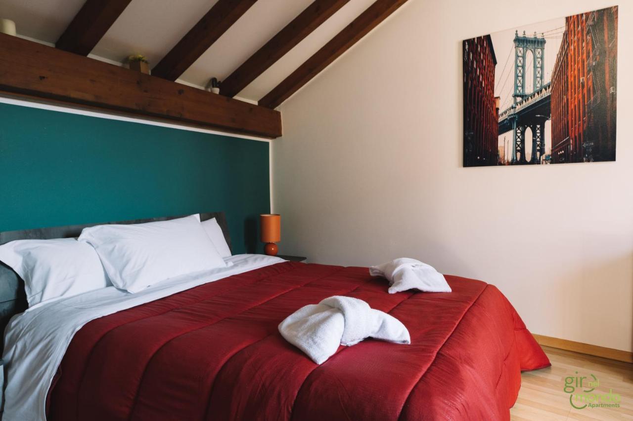 Giro Nel Mondo Apartments カターニア エクステリア 写真