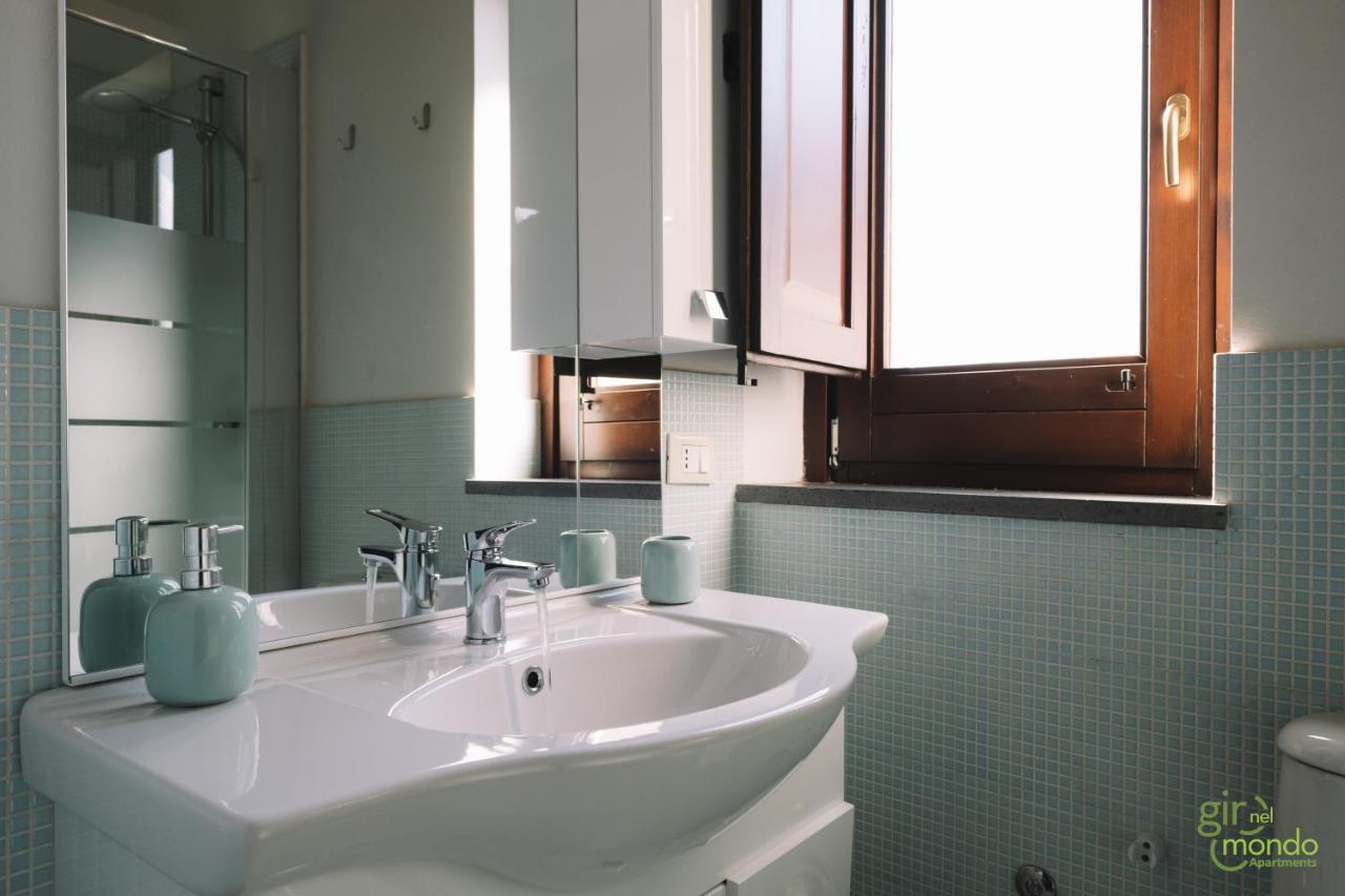 Giro Nel Mondo Apartments カターニア エクステリア 写真